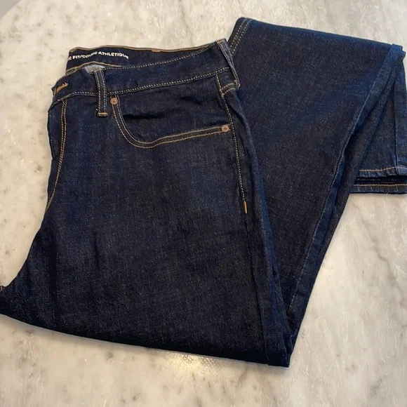 Men’s Jeans - Picture 2 of 3